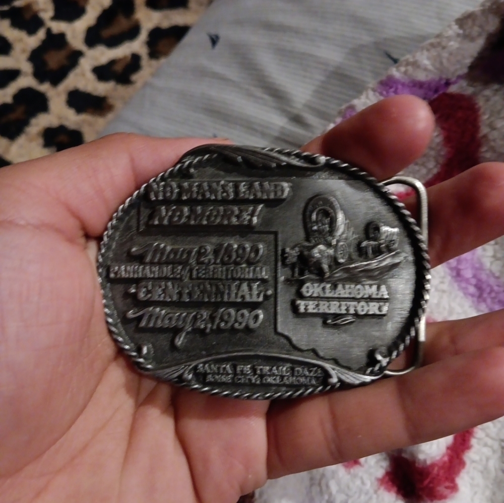 Vintaga 1890 , 1990 no mens land nomore  Oklahoma  Buckle - Picture 6 of 8